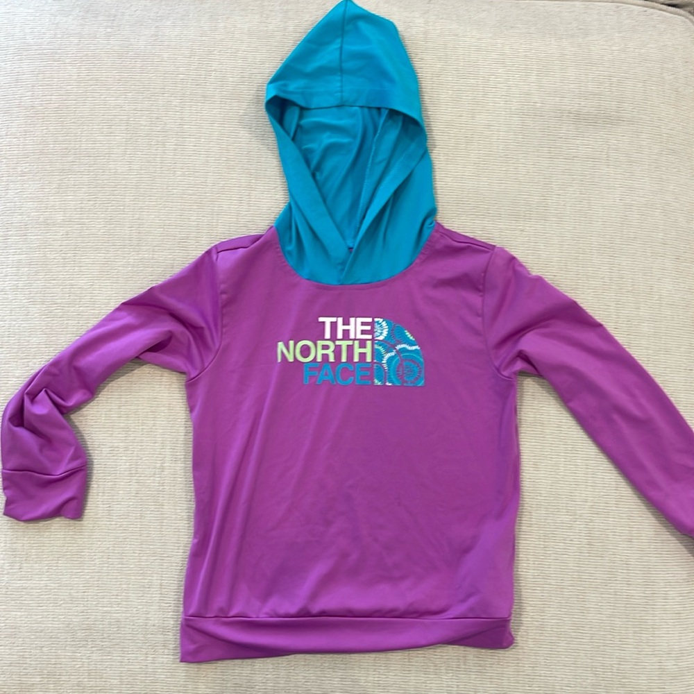 North Face - size 6 - girl’s dri-fit hoodie